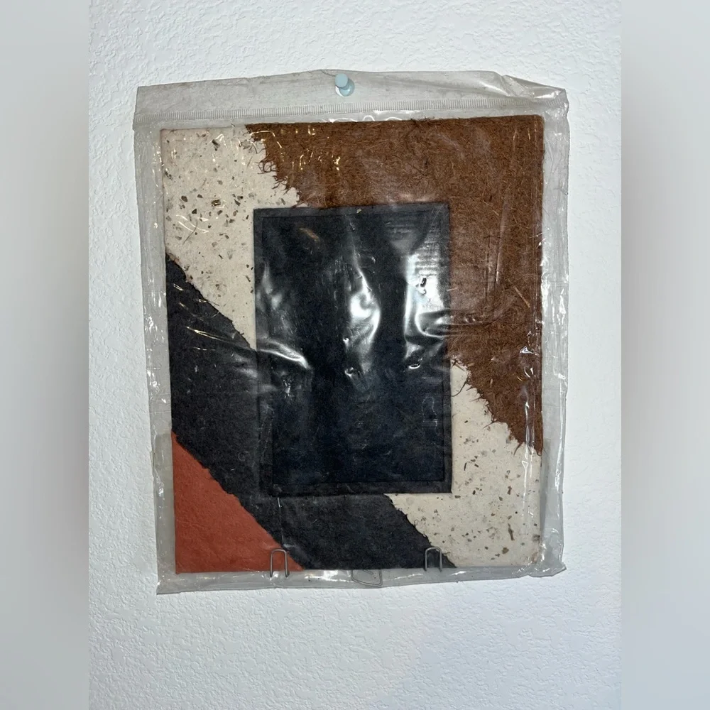 Handmade Natural Fiber Paper Wire Wall Hanging Photo Frame Mixed Media Paper Eco